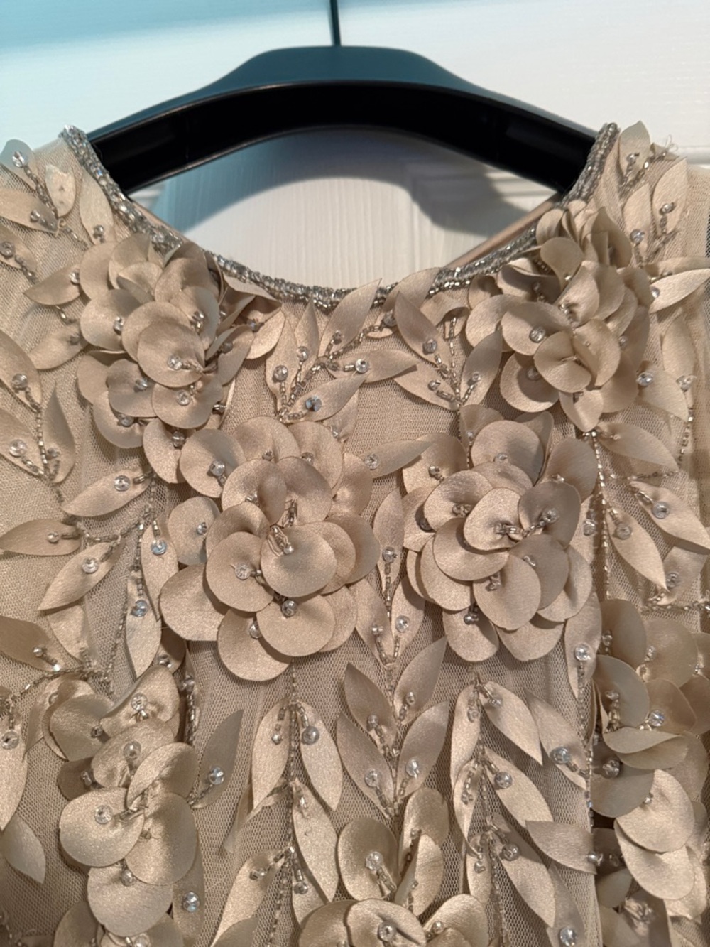 🌸NWT Champagne Gold Beaded Theia Gown - Picture 10 of 12